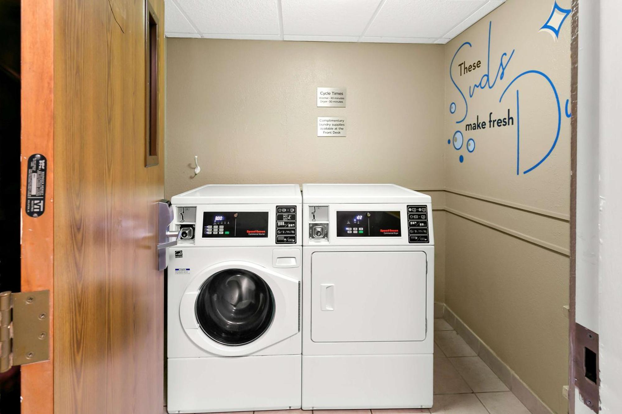 Sonesta Select Greenbelt College Park Екстериор снимка